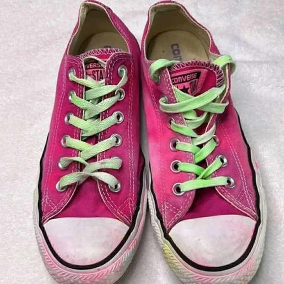 Converse All Stars rare ombré pink solar changing size 9 sneakers. - Picture 2 of 5